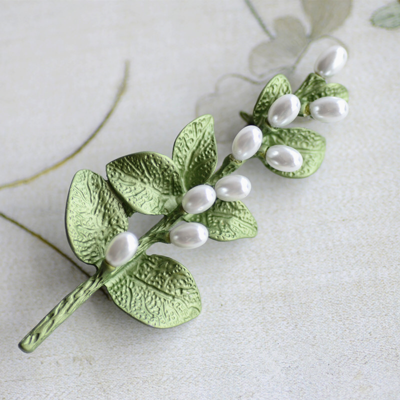 New Vintage Japan Garden Green Metal Vopsea cu spray Accesorii pentru plante Broșă cu perle pentru culturi de vegetație pentru femei Cadouri de petrecere