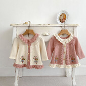 Őszi női baba retro hímzett nyitott ingkabát Divatos levélszél kihajtható gallér A-típusú hosszú pulóver pamut anyag