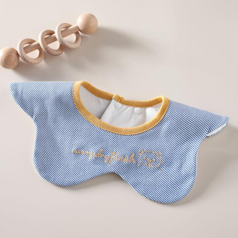 3 gabali zīdaiņu priekšautiņi, ūdensnecaurlaidīgi, apaļš kakls, 360 grādos, grozāmi zobu šķilšanās priekšauts.