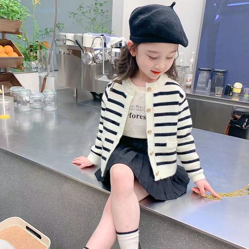 Νεογέννητο παλτό πουλόβερ για κορίτσια 2024 Φθινοπωρινή χειμερινή μόδα Ριγέ Κοριτσίστικα πλεκτά παλτό ζακέτα Εξωτερικά ρούχα για νήπια