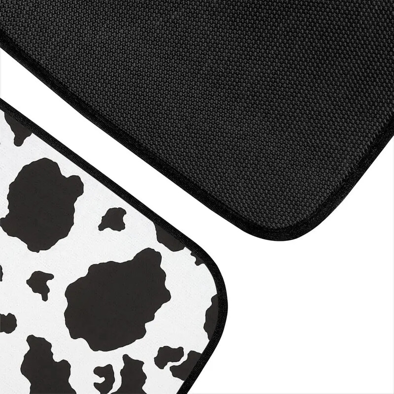 Dreaweet Cow Animal Print Auto grīdas paklāji, 4 daļīgi augstākās kvalitātes paklāji, neslīdoši, pasažiera sēdeklis un aizmugures grīdas paklāji