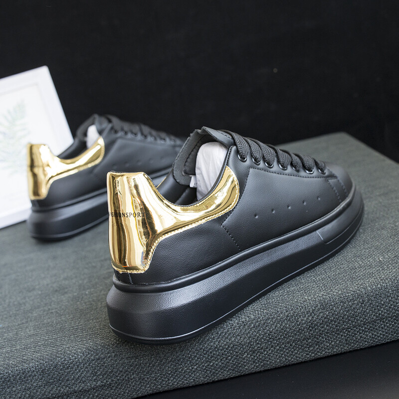 Pantofi albi literari șic Modele de cuplu McQueen 2022 Noua versiune coreeană Pantofi de cuplu de bază Multicolori Disponibili tot anul