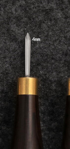 Νέας γενιάς Δερμάτινο ράψιμο Σουβίλι σε σχήμα διαμαντιού Εργαλείο χειροτεχνίας από έβενο και ατσάλι, σκουπάκι ραψίματος DIY κωνικό