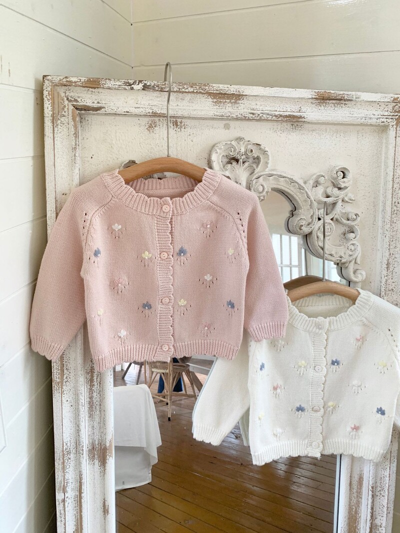 szarvas jonmi 2023 új őszi baba lányoknak kötött kardigán pulóverek koreai stílusú hímzés tipegő gyerekeknek hercegnős pulóverek