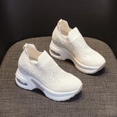 Air Mesh Platforma Tenisice Wedge Crystal Cipele Bijelo crne Povećana visina Visoka peta za žene Slip on cipele Vulkanizirano Novo