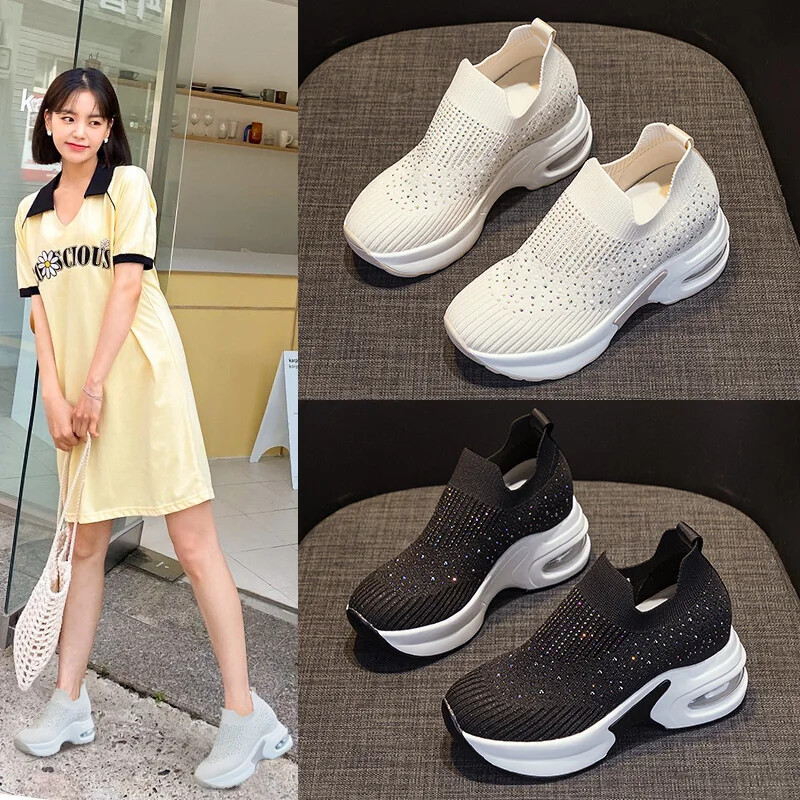 Air Mesh Platforma Tenisice Wedge Crystal Cipele Bijelo crne Povećana visina Visoka peta za žene Slip on cipele Vulkanizirano Novo
