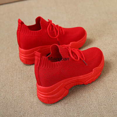 Rejtett sarkú fehér női tavaszi lélegző hálós alkalmi platform cipők, felületi cipők 2023 új, vastag alsó lábbeli, kerek fej