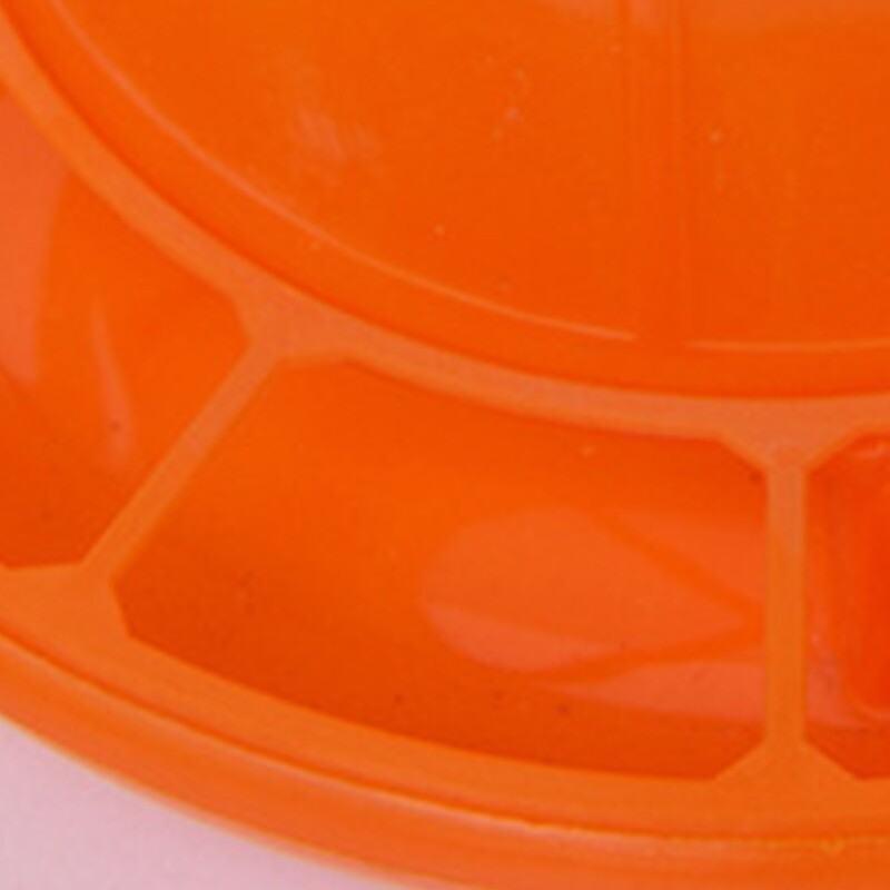 Ulazna kanta za hranjenje piletine i peradi u obliku slova V Vanjska praktična hranilica za ptice Pojilica Plastični dozator sjemena i vode