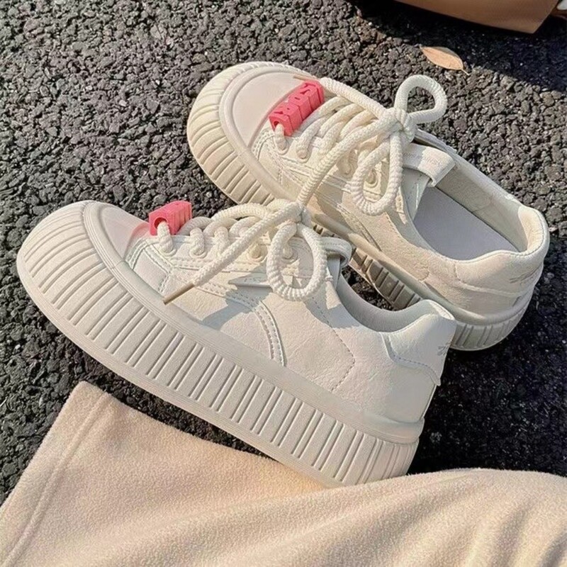 Modne ležerne ženske cipele s velikom glavom Vulkanizirajuće cipele Proljeće Jesen Novi dizajnerske korejske čipkane bijele tenisice s platformom Cipele za žene