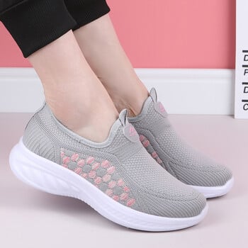 Παπούτσια Casual Woman\'s Mesh Breathable Slip on Flat Shoes 2022 Γυναικεία Loafers Άνετα ελαφριά αθλητικά παπούτσια Γυναικεία loafer