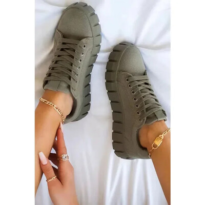 Täiesti uued tossud vabaajajalatsid, suur suurus 43 kingapaelad, mood, must lilla, vaba aja veetmine, lõuend jalatsid, lamedad Zapatos mujer