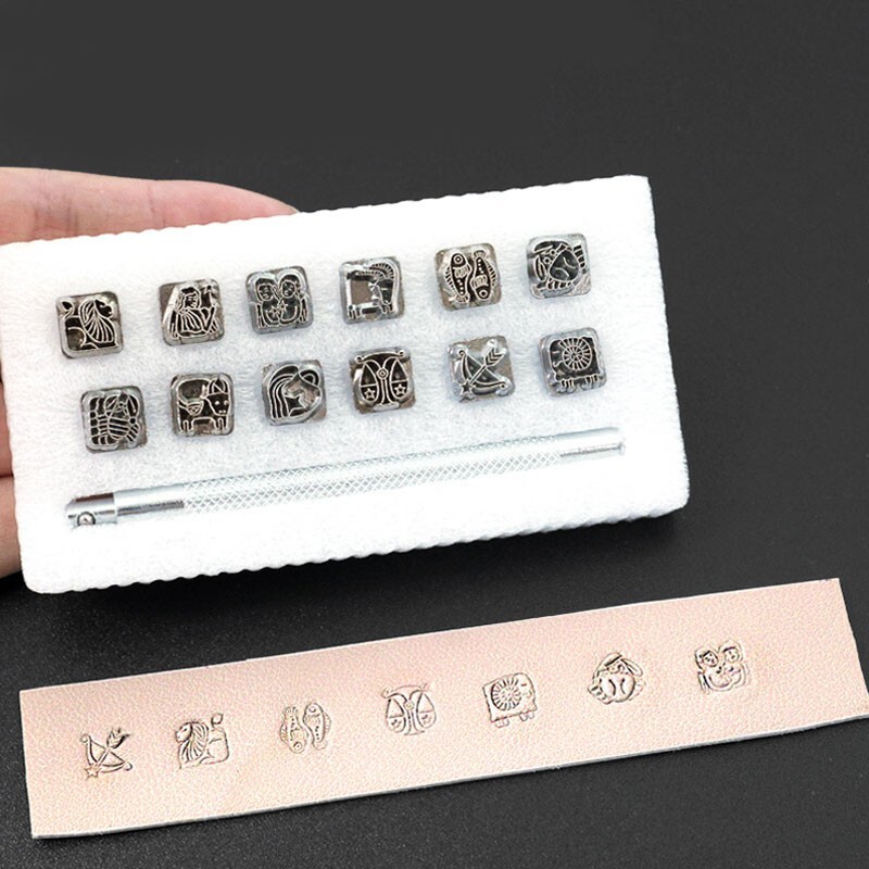 Komplet alata za ispis na koži od 12 kom. Alat za izradu metalnih pečata od legure. Set metalnih pečata za rezbarenje kožnih pečata