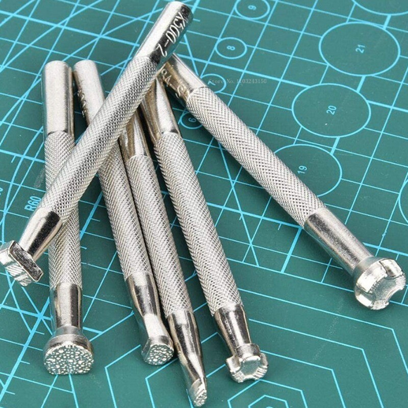 Bőrnyomtató eszközök 6 féle stílusok Dombornyomás Gravírozás Bőrkézműves edény Barkácsolás Bőr kézműves bélyegzők Kézi művészeti eszközök