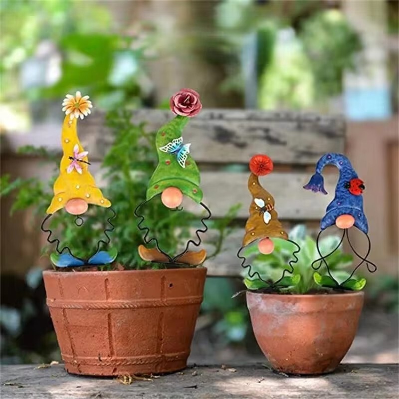 Metāla rūķītis, ievietojot zemi 3D kukaiņi, tauriņi, dekors dārzam pagalma pagalma zāliena zemes rotājumiem ārā