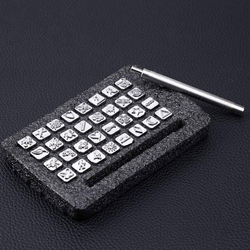 32 db-os bőrbélyegző szerszámok Bőr kézműves szerszámok barkácsmintás acélbélyegző készlethez 10*10mm