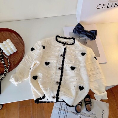 Lányok Baby Love Pulóver Kardigán Vékony tavaszi és őszi gyermek koreai kiadás Kötöttáru Külföldi stílusú kabát 2023 Új