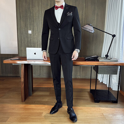 (Jachetă+Pantaloni+Vest) Costume de nuntă noi pentru bărbați Set 3 bucăți pentru cel mai bun bărbat Costume formale pentru întâlniri de afaceri Costume negre personalizate