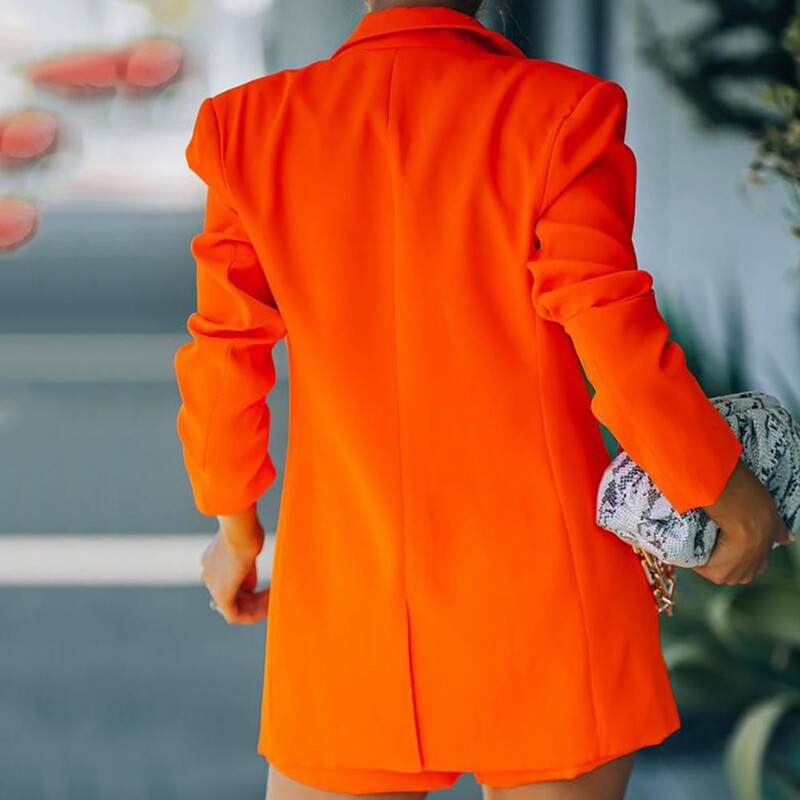 Divat Alkalmi kardigán blézer rövidnadrág 2024 tavaszi zseb design női névjegyes kardigán kabát rövidnadrág szett irodai felszerelés rövid öltönyök