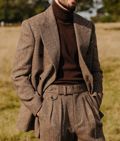 Elegáns halszálkás férfi esküvői öltönyök csúcsos hajtókás duplasoros szmoking vőlegénynek Blézer nadrág party üzleti szett