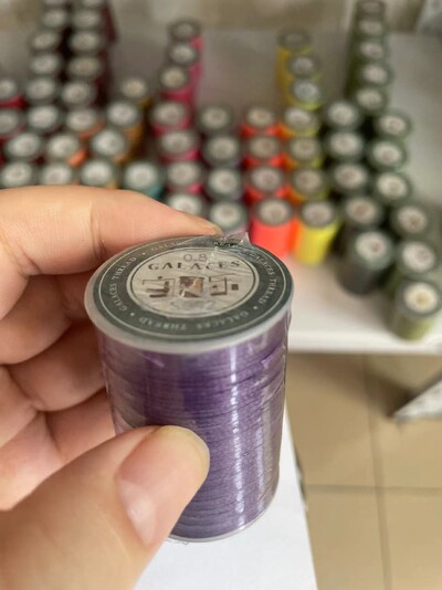 YL080 GALACE (YULE) 0,80 mm 16 szálas lapos viaszos cérna bőr varráshoz