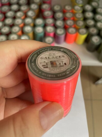 YL080 GALACE (YULE) 0,80 mm 16 szálas lapos viaszos cérna bőr varráshoz