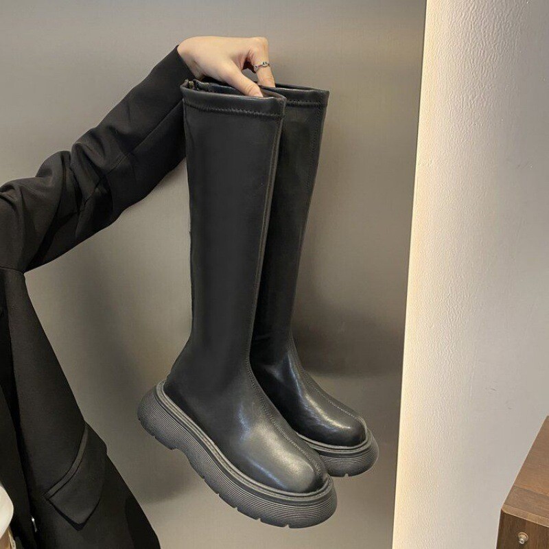 2023 új őszi és téli Chelsea Martin Cavalier hosszú csizma női fehér bársony vastag talpú rövid csizma kicsiknek