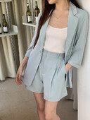 2024 nyári kétrészes szett irodai női öltöny dzseki és rövidnadrág nadrág női 2 részes ruhák vékony blézerhez passzoló szettek