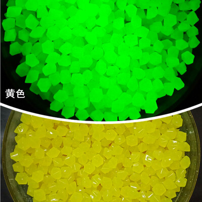 Vanjsko svjetleće kamenje svijetli u tami Vrtni kamenčići Dekoracija akvarija Šljunčane stijene Akvarij Mješavina boja Vrtlarstvo 100/200 kom