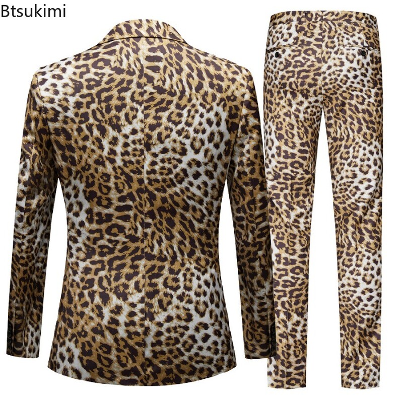 2024 Seturi de costume noi cu imprimeu leopard Moda bărbătească Slim Fit Cântăreț Costume de scenă Două piese Club de noapte Îmbrăcăminte pentru bărbați Oversized