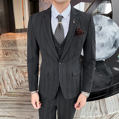 Costum bărbătesc Mire Rochie de mireasă Smoking 3 buc Set de sacouri Jachetă pentru bărbați Vestă Pantaloni New Fashion slim streak Casual Office Business Rochie