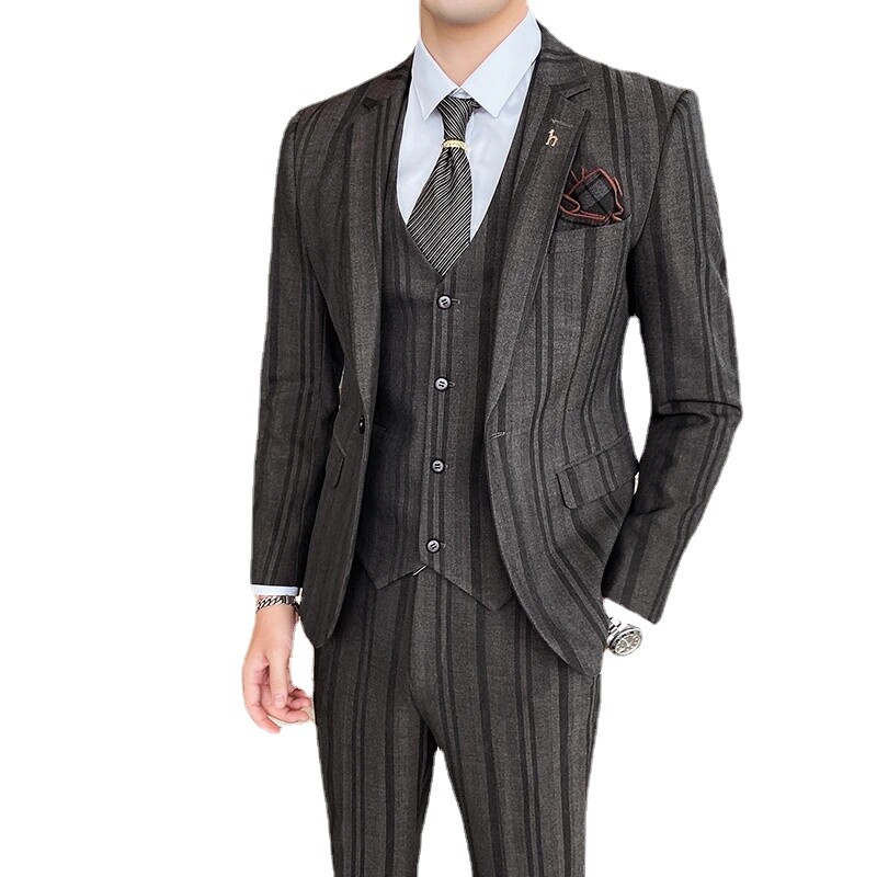 Costum bărbătesc Mire Rochie de mireasă Smoking 3 buc Set de sacouri Jachetă pentru bărbați Vestă Pantaloni New Fashion slim streak Casual Office Business Rochie