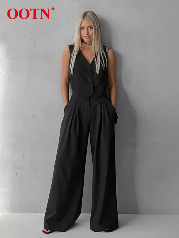 OOTN Crveni uredski ženski kompleti dvodijelnih hlača Sakoi Prsluk i plisirane hlače Ženska odjeća Kauzalna modna odijela s hlačama Ljeto 2024.