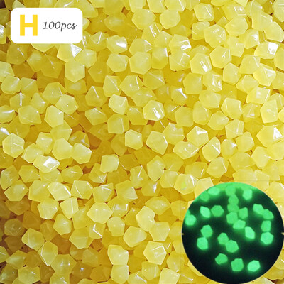 100Pcs Luminous Stones Home Garden Aquarium Landscaping Glow in the Dark Pebbles