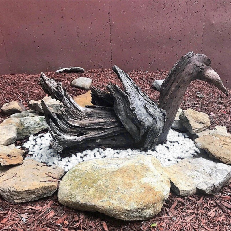 300db medence dekoratív mesterséges világító kő akvárium a sötét kavicsos kerti ösvényben