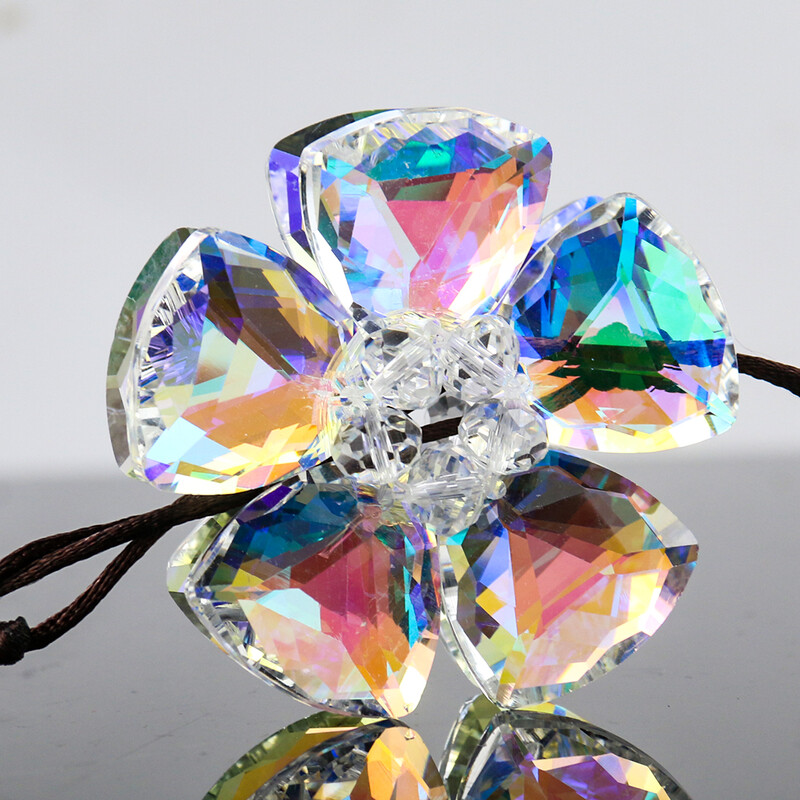 Polírozott AB színű napvirágszirom bojt kristály autós medál szivárvány streamer napfogó udvar kert parasztház függő dekoráció
