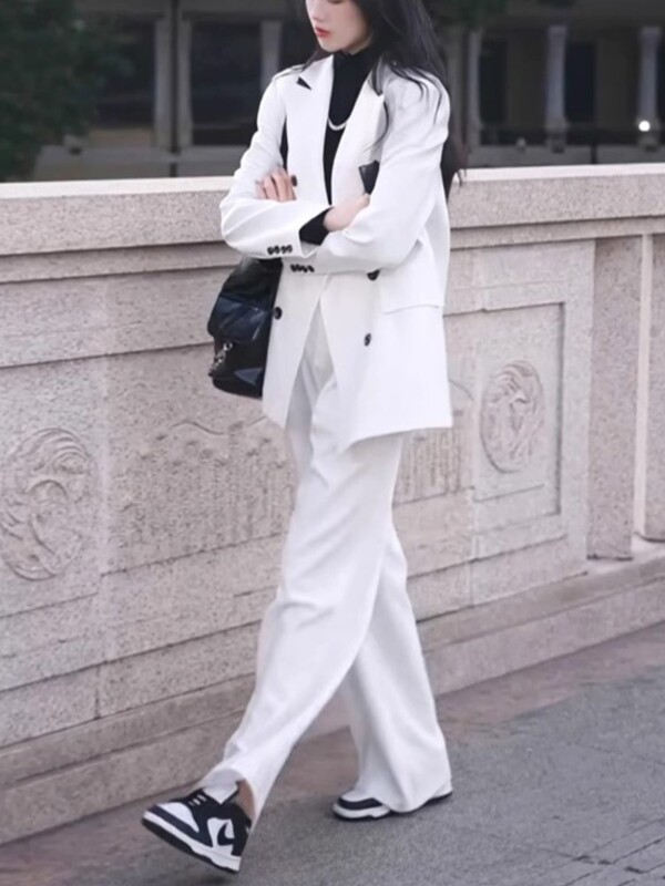 Tavasz, nyár női blézer nadrágkosztümök új divatos, hosszú ujjú irodai női üzleti női elegáns fehér ruhák, kétrészes szett