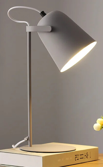 Modern Led Asztali lámpa Skandináv világítótestek Asztali Főiskola Kollégium Olvasó Nappali Hálószoba Éjjeli dolgozószoba Fekete beltéri dekor lámpák