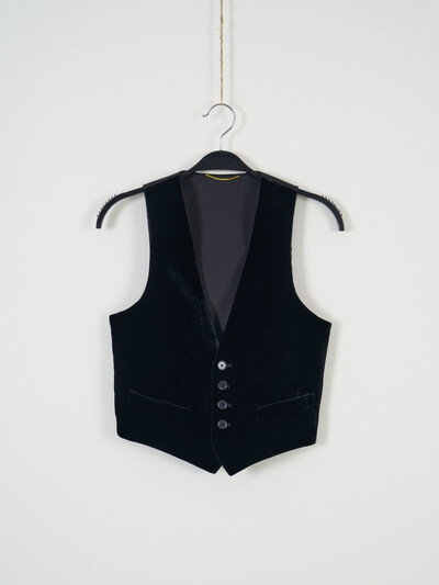 Vintage elegants, melns samta uzvalks sieviešu 2023. gada rudens/ziemas žakete + šauri pieguļoša veste + taisnas bikses, moderns trīsdaļīgs komplekts