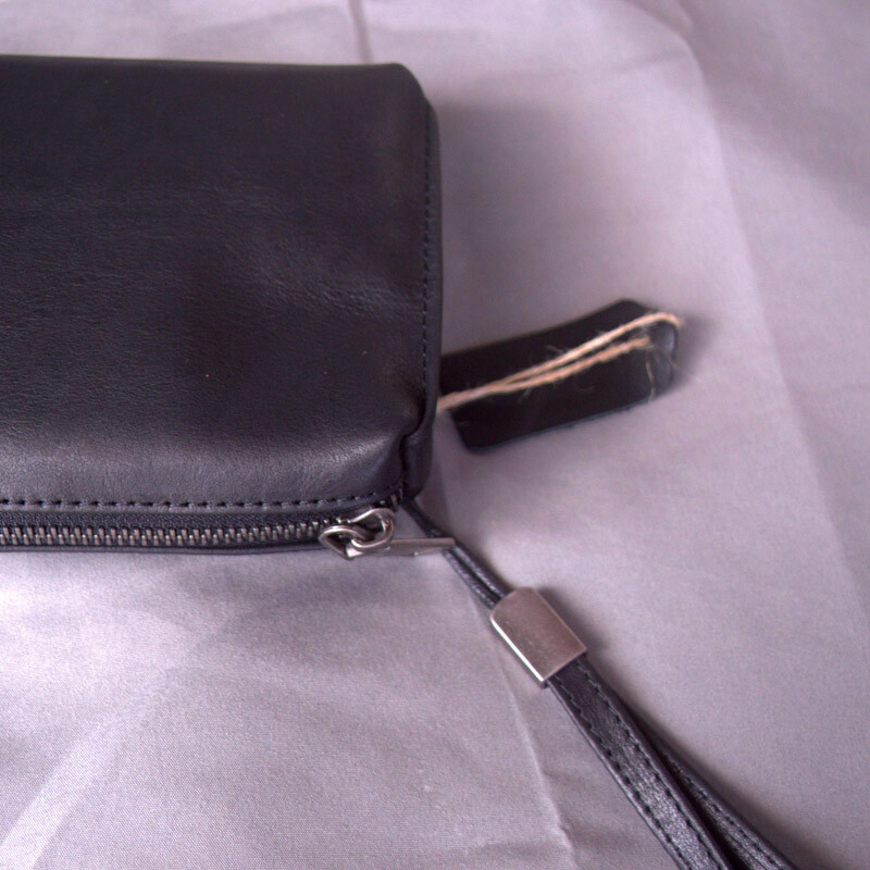 Pochetă AETOO din piele pentru bărbați, geantă de piele super moale pentru încheietura mâinii, geantă la modă și simplă pentru telefonul mobil