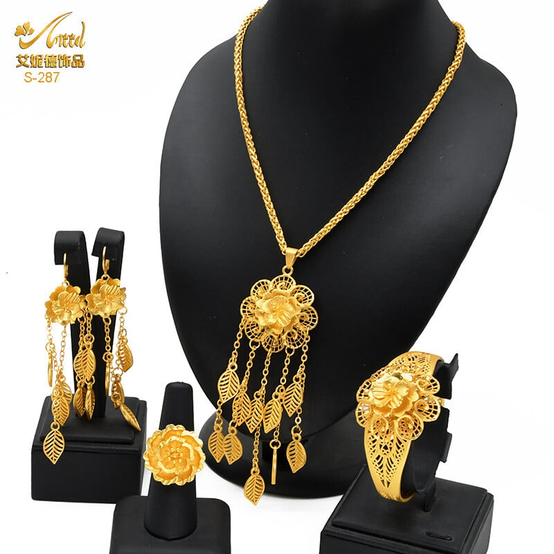 Middle East Copper Gold Plated Jewelry Set Women`s Pendant Flower Necklace Earrings Ring Bracelet Sand Gold Wedding Party Products