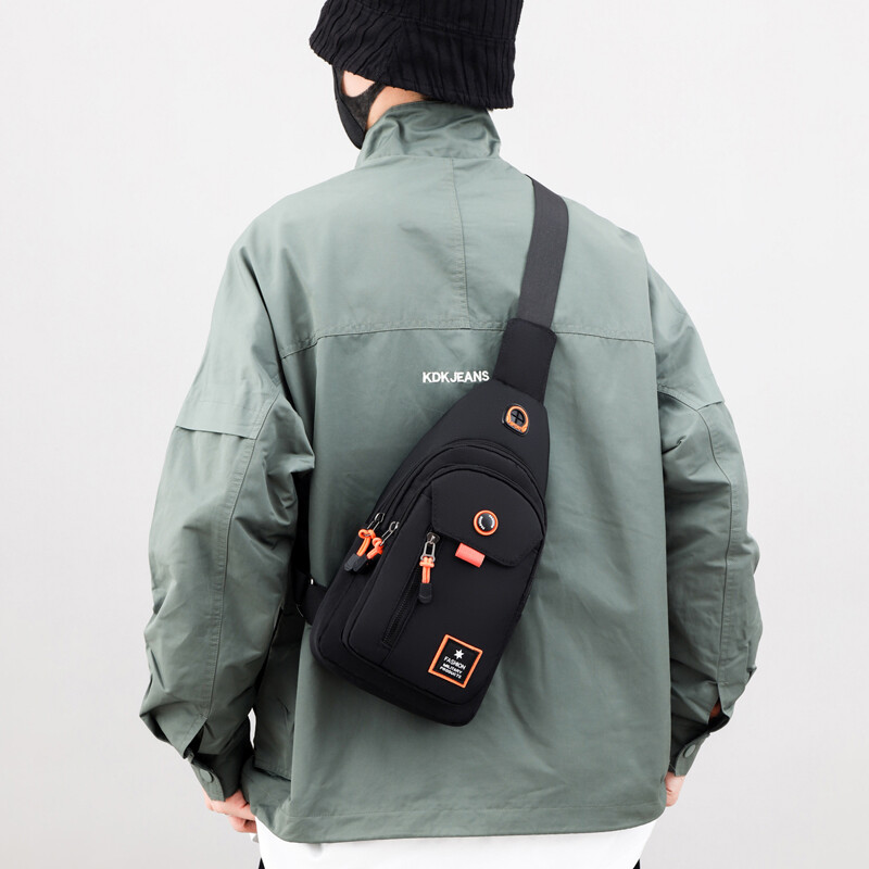 Geantă pentru piept pentru bărbați, cu buzunare multiple, rezistentă la apă