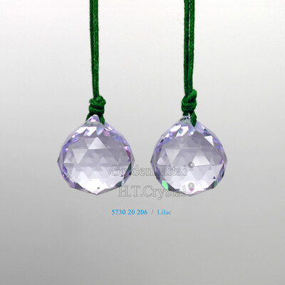 2 vnt. 20 mm krištoliniai rutuliukai su stiklo briaunomis prizmės Vaivorykštės sietyno dalys Apšvietimo pakabukai „Pasidaryk pats“ saulės gaudytojas Vestuvių vakarėlio namų dekoras