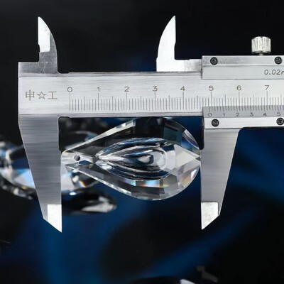 1 db 50 mm-es K9 kristályüveg csillár medálok, átlátszó függő szegélyező prizma világítási alkatrészekhez Napfogó barkácsolás otthoni esküvői dekorációhoz