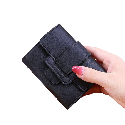 Γυναικείο πορτοφόλι Γυναικείο κοντό γυναικείο πορτοφόλι Κόκκινο χρώμα Μίνι τσαντάκια με χρήματα Μικρό διπλωμένο PU Δερμάτινο γυναικείο κέρμα Θήκη για κάρτα