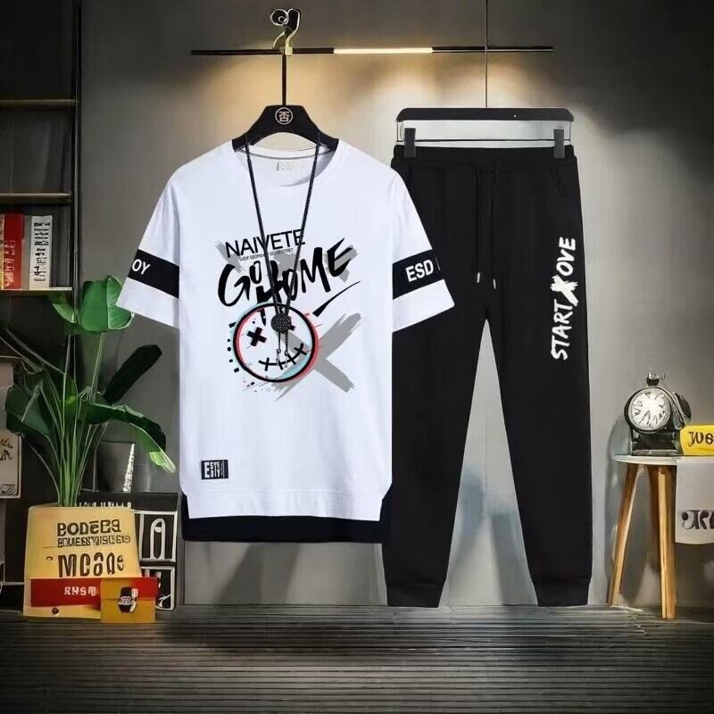 Vasaras ikdienas sporta kostīmi ar īsām piedurknēm Vīriešu modes modes zīmols Pusaudžiem Junioru vidusskolēniem Vasaras izskatīgs vīriešu apģērbs