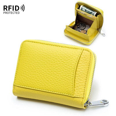 Prilagođena slova Modni ženski kratki novčanici od prave kože Novčanica s RFID blokiranjem Držač kreditne kartice Stezaljka za novac velikog kapaciteta