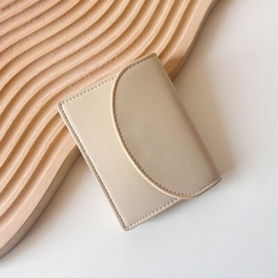 Uued veisenahast naiste rahakotid Naistele ehtsast nahast rahakotid RFID-kaardi hoidjad Väike kaasaskantav mündikott Suure mahutavusega rahakott