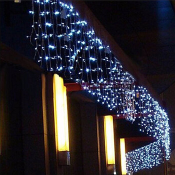 LED завеса Icicle String Light 220V 5m 96Leds Коледен гирлянд LED Faiy Xmas Party Garden Stage Външна декоративна светлина