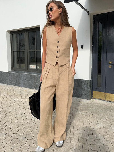 Moderan i svestran dvodijelni komplet prsluka i hlača, novi tip odijela 2024., niche plisirani komplet s visokim strukom