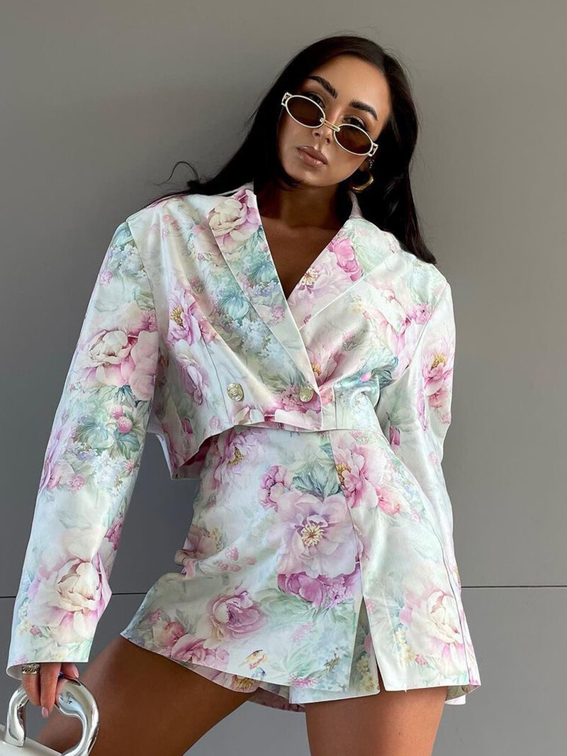 Marthaqiqi Print Ženske pidžame Seksi odijelo za spavanje s otvorenim ovratnikom Spavaćice dugih rukava Kratke suknje Modni kompleti spavaćica